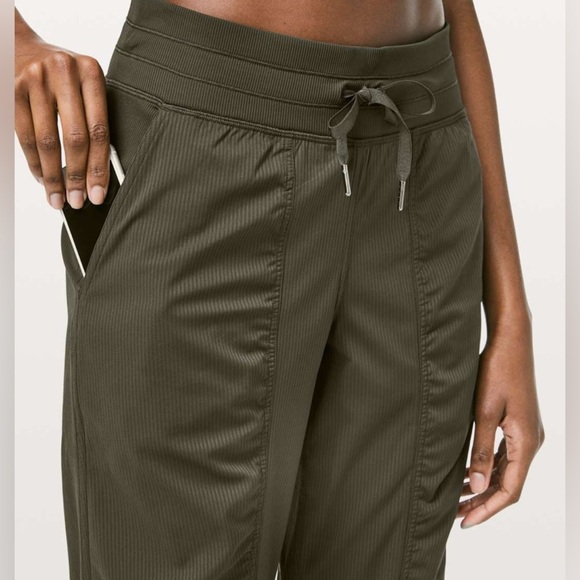 Lululemon Dance Studio Jogger *29" Dark Olive women’s size 4 - Picture 4 of 9